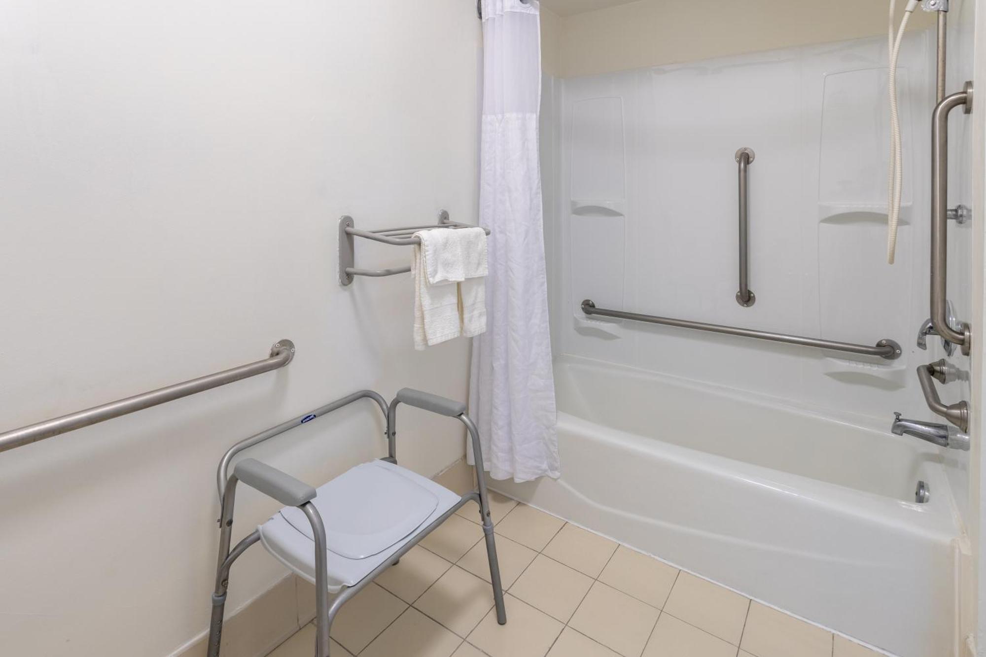 Baymont By Wyndham Camp Lejeune Jacksonville Exterior foto
